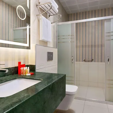 Ramada Encore By Wyndham Avcilar ホテル 4*