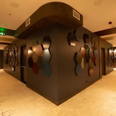 Ramada Encore By Wyndham Avcilar Hotell 4*