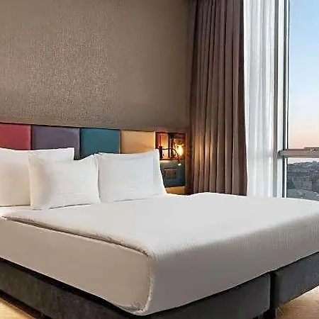 Ramada Encore By Wyndham Avcilar 4*
