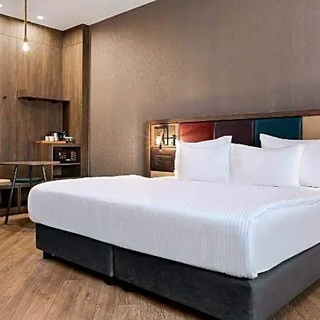 Ramada Encore By Wyndham Avcilar Szálloda 4*