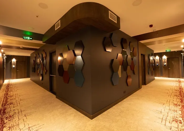 Ramada Encore By Wyndham Avcilar Hotel 4*