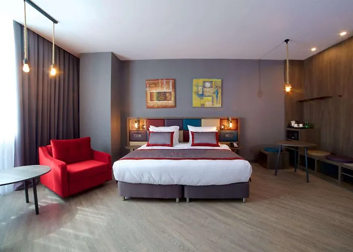 Hotel Ramada Encore By Wyndham Avcilar 4*