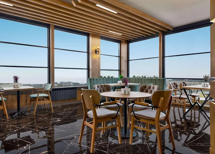 Ramada Encore By Wyndham Avcilar 4*