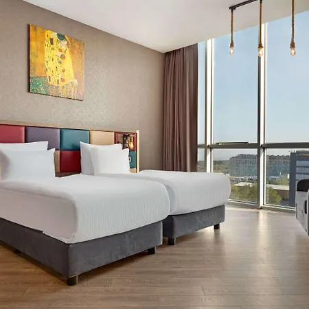 Ramada Encore By Wyndham Avcilar Hotel Stambuł